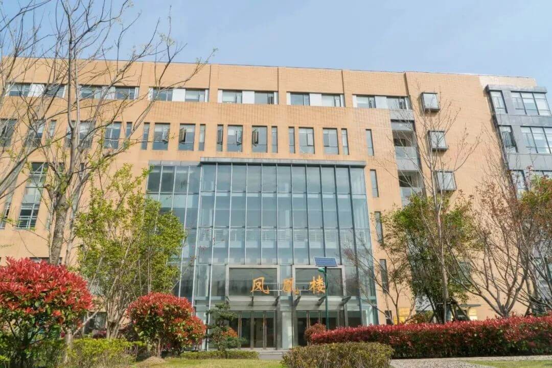 上海財(cái)經(jīng)大學(xué)校園一覽