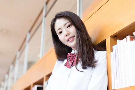 在職人員讀廣東財(cái)經(jīng)大學(xué)在職研究生多長時(shí)間可以取得碩士證書？