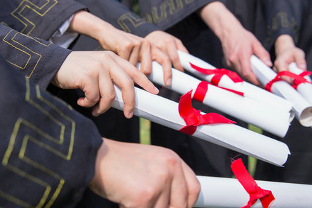 西安工程大學(xué)非全日制研究生成績(jī)查詢?nèi)肟? alt=