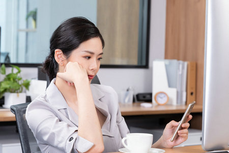 江西財經(jīng)大學(xué)全日制和非全日制研究生是一起上課嗎