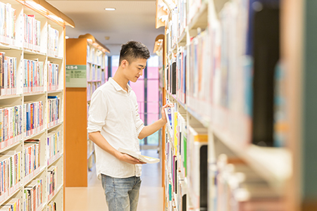 專升本可以報(bào)考南京大學(xué)在職研究生嗎？