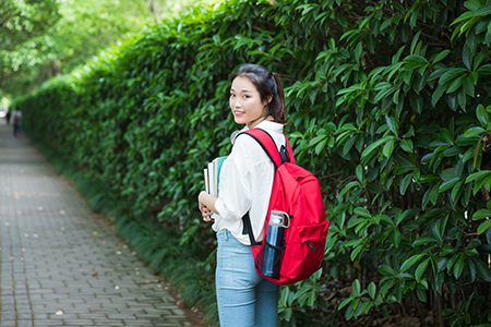 報考中國農(nóng)業(yè)大學在職研究生證書含金量如何？