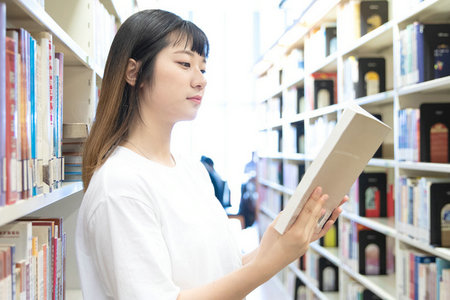 加拿大西三一大學(xué)MBA如何報名