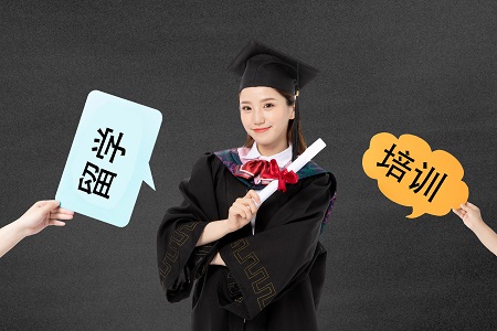 參加河北科技大學(xué)在職研究生論文答辯有時間限制嗎？