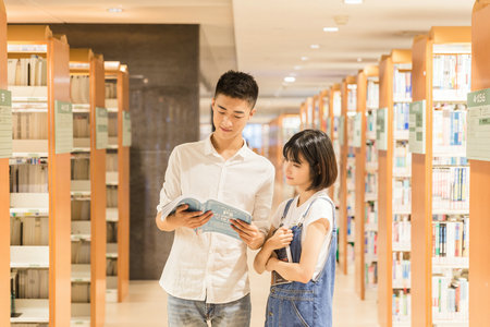 報(bào)考集美大學(xué)非全日制研究生沒(méi)有必要放棄工作