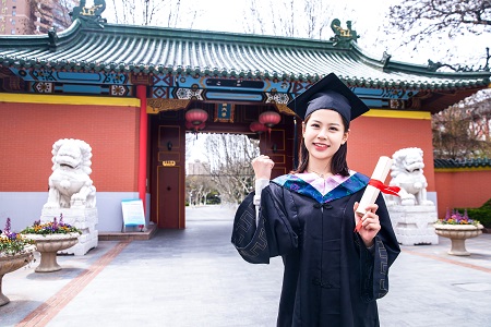 大連大學(xué)在職研究生的學(xué)習(xí)方式有哪些？