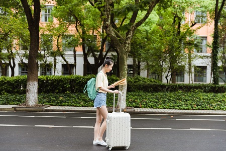  河北科技大學(xué)在職研究生報考條件和考試方式是什么？