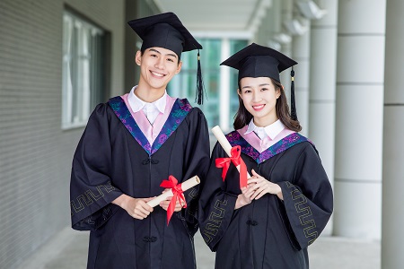 工作幾年才可以報考錦州醫(yī)科大學在職研究生？