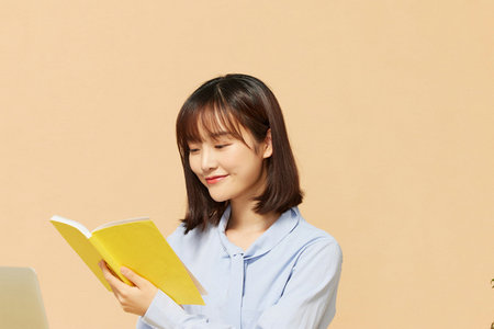大專學(xué)歷可以報考上海大學(xué)MEM