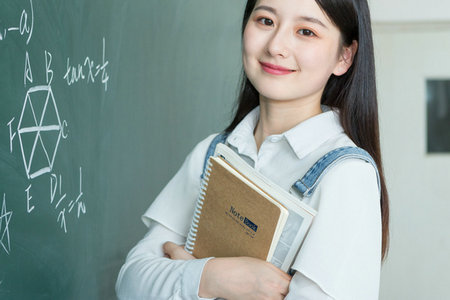 俄聯(lián)邦總統(tǒng)國家行政學(xué)院報考條件及流程