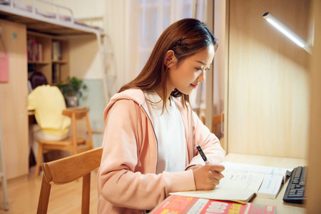 電子科技大學(xué)金融專碩報(bào)名及考試時(shí)間