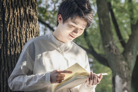 陜西工商管理碩士學(xué)院在職研究生報考條件及流程