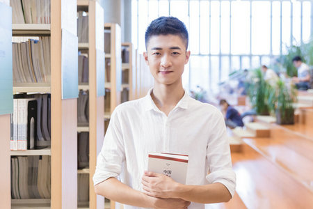 馬來西亞城市大學在職研究生報考類型