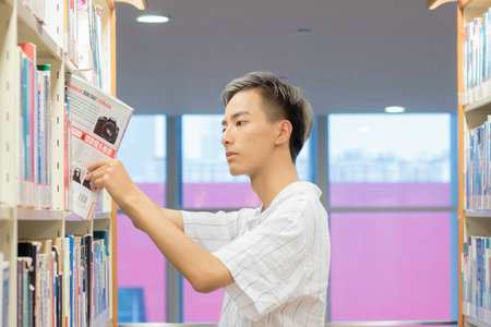 美國林肯大學(xué)在職研究生學(xué)分制