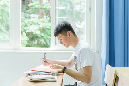 法國(guó)ICD國(guó)際商學(xué)院國(guó)際博士證書
