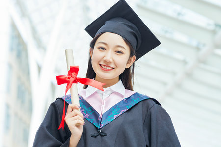 西南財經(jīng)大學同等學力的報考