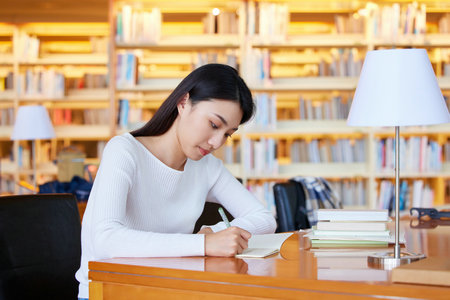報考眼科學非全日制研究生畢業(yè)是雙證嗎