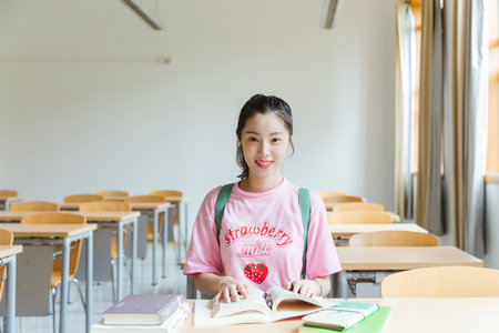 鄭州大學(xué)MPA證書