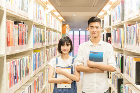 西班牙內(nèi)布里哈大學國際博士證書