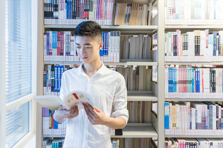 河北經(jīng)貿(mào)大學(xué)MPAcc證書