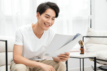 法國(guó)INSEEC高等商學(xué)院報(bào)名及考試時(shí)間