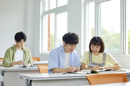馬來西亞亞洲城市大學(xué)國際博士學(xué)費(fèi)