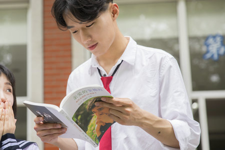 法國ICD國際商學(xué)院國際博士報(bào)考條件