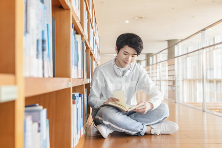 歐洲塞萬提斯大學(xué)國際博士報(bào)考條件