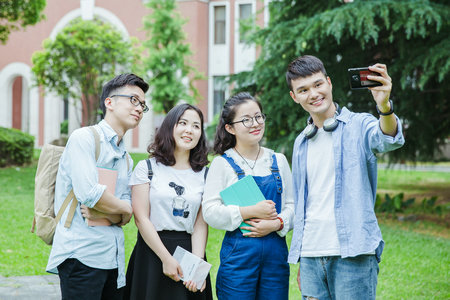 英國華威大學國際博士報考條件