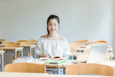 大連海洋大學(xué)在職研究生考試科目