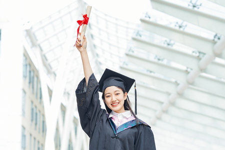 云南民族大學(xué)非全日制研究生學(xué)費(fèi)一覽表