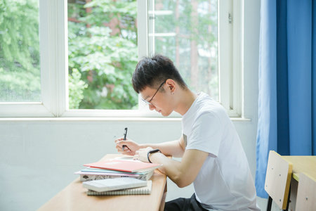 英國切斯特大學國際碩士報考條件