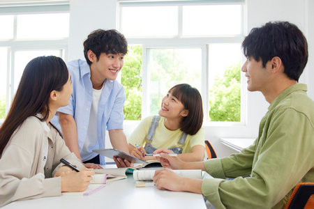 中南大學(xué)MPA報(bào)考條件2025年，從哪里報(bào)名？