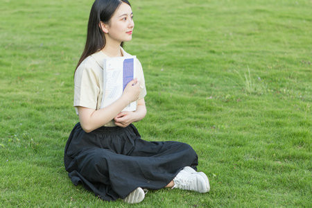 看看你符合嗎？2025年英國華威大學(xué)國際碩士報考條件詳解