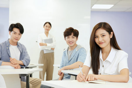 報(bào)考設(shè)計(jì)學(xué)國(guó)際博士需要多少錢(qián)，學(xué)費(fèi)貴嗎？