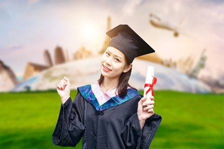2025年工商管理中外合辦學(xué)費(fèi)學(xué)制詳解！