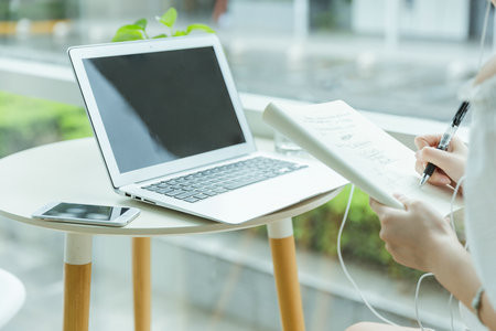 漁業(yè)發(fā)展非全日制研究生學費一覽表2025年！一年多少錢？