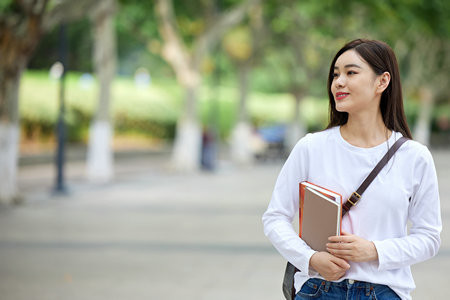 報考MBA高級研修班需要多少錢，學費貴嗎？
