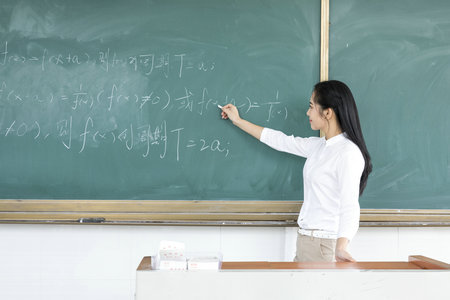 農(nóng)業(yè)工程與信息技術(shù)非全日制研究生學(xué)費(fèi)