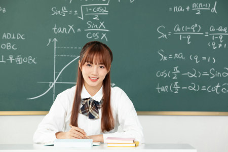 北京電影學(xué)院同等學(xué)力申碩報(bào)考條件