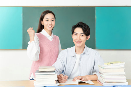 西班牙阿爾卡拉大學(xué)國(guó)際碩士報(bào)名入口