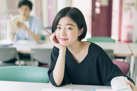 西班牙馬德里康普頓斯大學國際碩士報名入口2025年