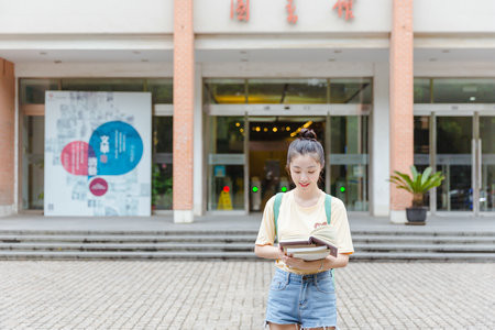 武漢理工大學(xué)MF報(bào)名入口2025年