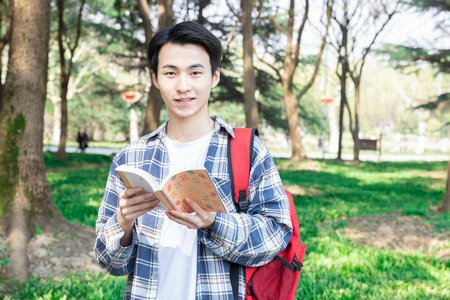 廣東工業(yè)大學(xué)MF報考條件及流程
