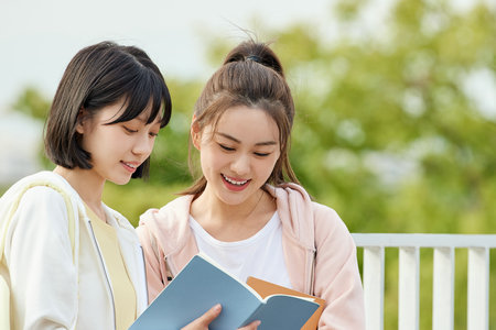 廣東財(cái)經(jīng)大學(xué)MBA每年什么時候復(fù)試