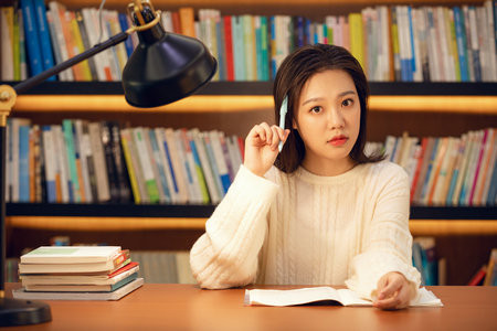 貴州財(cái)經(jīng)大學(xué)非全日制研究生滿足什么條件才能復(fù)試？