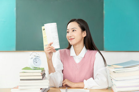 怎么才能參加中南大學(xué)MPA的復(fù)試？