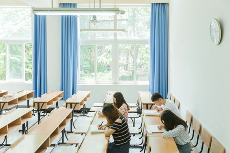 遼寧科技大學非全日制研究生復(fù)試怎么準備？