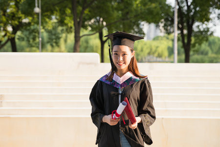 廣東財經(jīng)大學(xué)金融專碩復(fù)試時間及流程！
