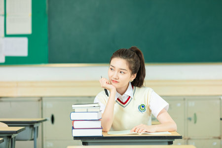 江蘇科技大學(xué)非全日制研究生考試成績查詢流程